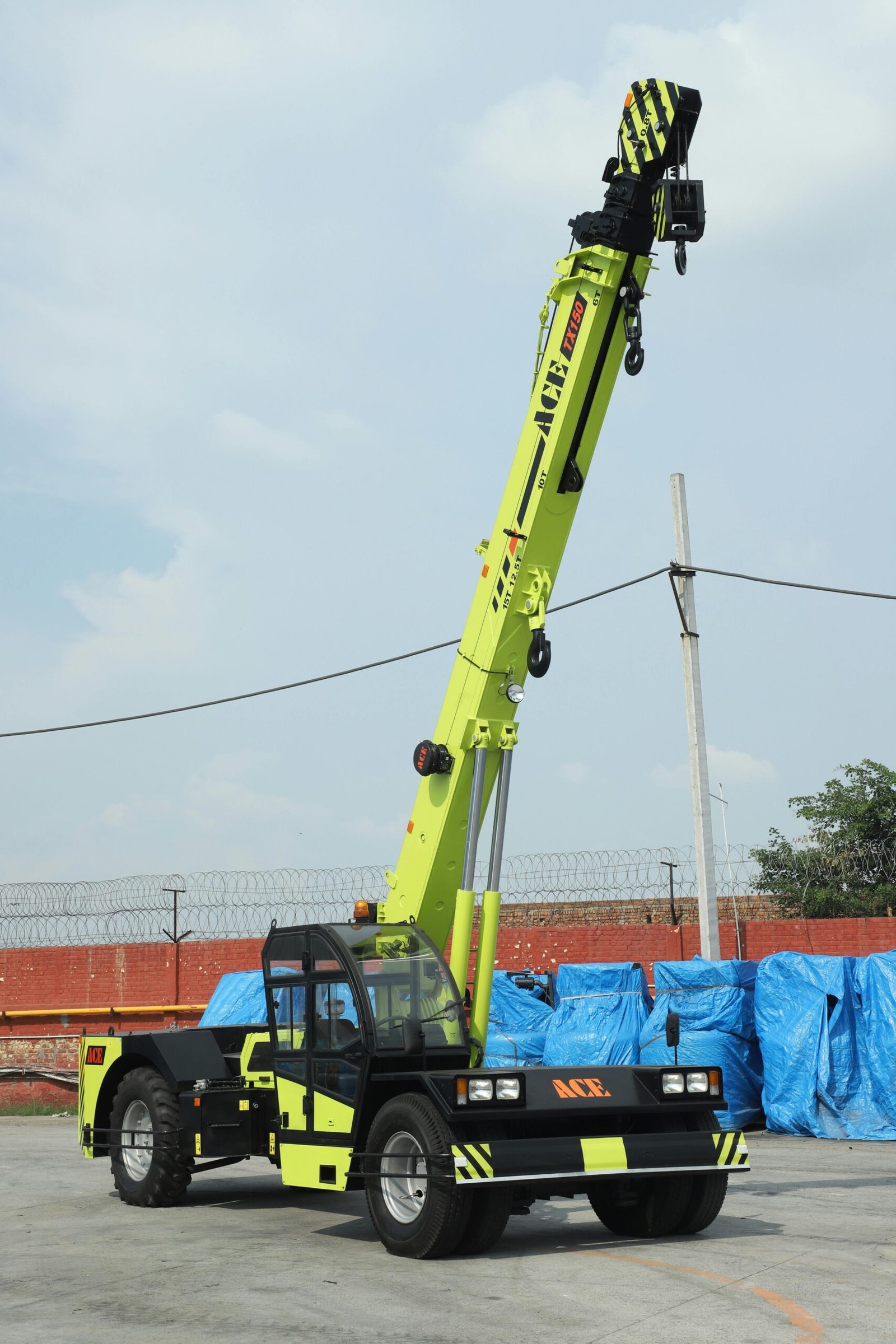 Mobile Cranes pexels acecranesindia 29502206 (1)